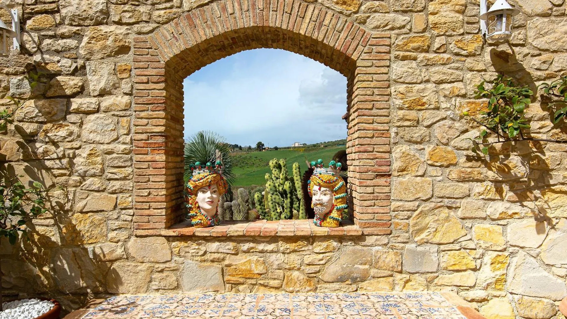 Gospodarstwo wiejskie Relais Garden Cactus B&B Favara